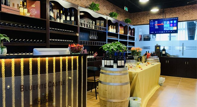 新手如何開(kāi)紅酒專賣(mài)店
